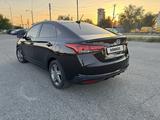 Hyundai Solaris 2020 года за 8 350 000 тг. в Атырау – фото 4