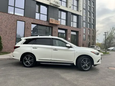 Infiniti QX60 2018 года за 15 900 000 тг. в Алматы – фото 2