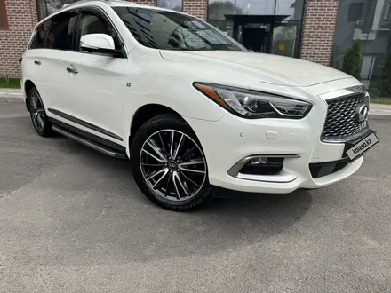 Infiniti QX60 2018 года за 15 900 000 тг. в Алматы – фото 3