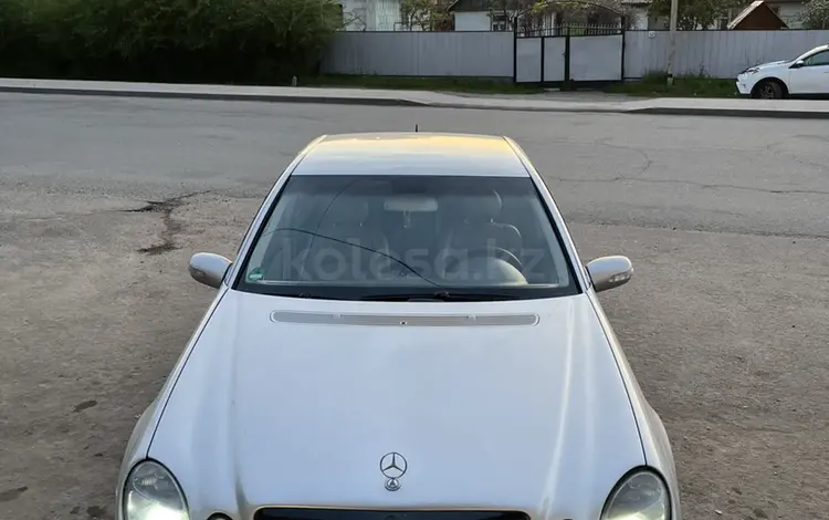 Mercedes-Benz E 240 2002 годаүшін4 700 000 тг. в Алматы