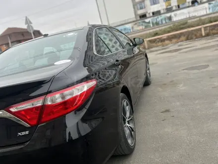 Toyota Camry 2015 года за 6 950 000 тг. в Атырау – фото 5