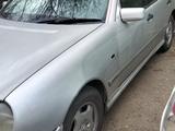 Mercedes-Benz E 230 1996 годаүшін1 900 000 тг. в Усть-Каменогорск – фото 2