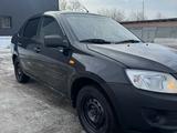 ВАЗ (Lada) Granta 2190 2015 года за 2 150 000 тг. в Павлодар – фото 2