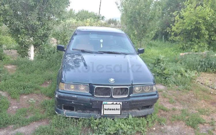 BMW 320 1991 года за 800 000 тг. в Талдыкорган
