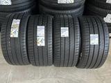 Разно размерные спорт комплект Michelin Pilot Sport 4 S за 295 000 тг. в Алматы – фото 2