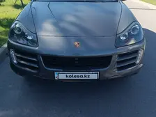 Porsche Cayenne, 2008