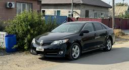 Toyota Camry 2012 года за 6 200 000 тг. в Актобе – фото 2