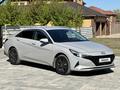 Hyundai Elantra 2022 года за 9 700 000 тг. в Актобе – фото 2