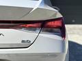Hyundai Elantra 2022 года за 9 700 000 тг. в Актобе – фото 8