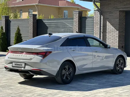 Hyundai Elantra 2022 года за 9 700 000 тг. в Актобе – фото 6