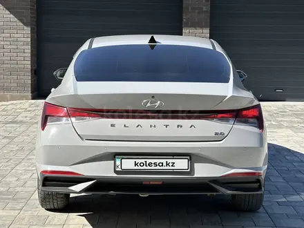Hyundai Elantra 2022 года за 9 700 000 тг. в Актобе – фото 7