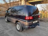 Mitsubishi Delica 1995 годаүшін7 500 000 тг. в Семей – фото 2