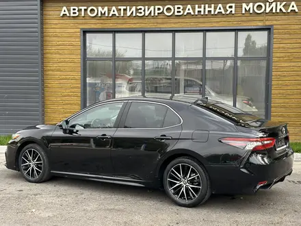 Toyota Camry 2021 года за 15 209 595 тг. в Тараз – фото 3