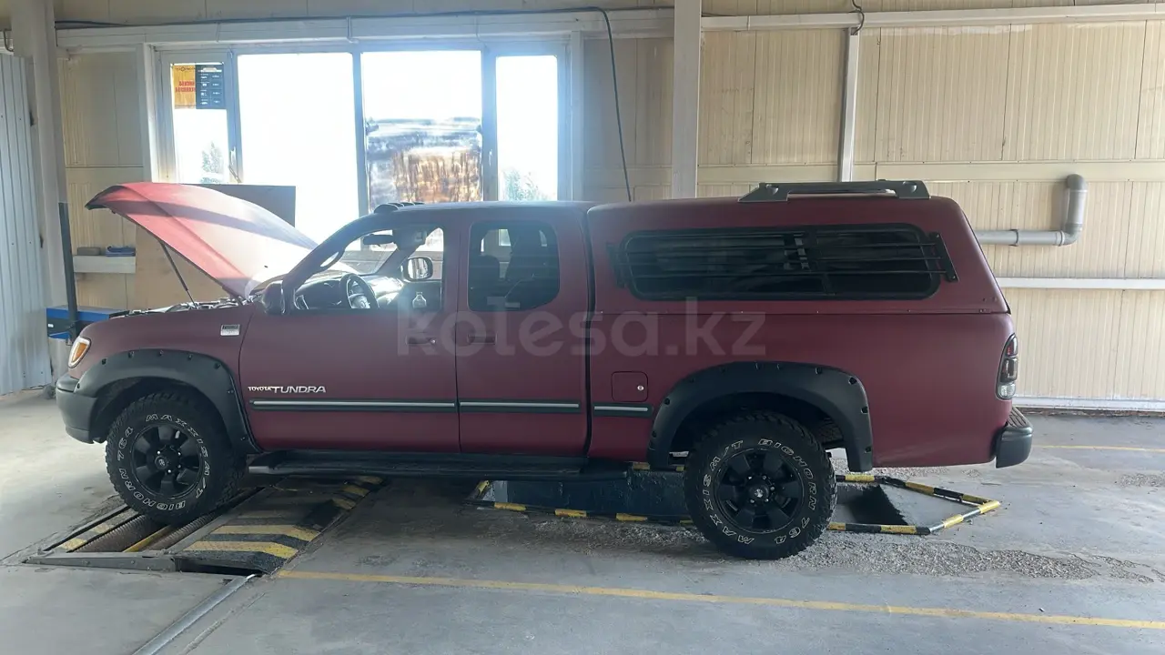 Toyota Tundra, 2000
