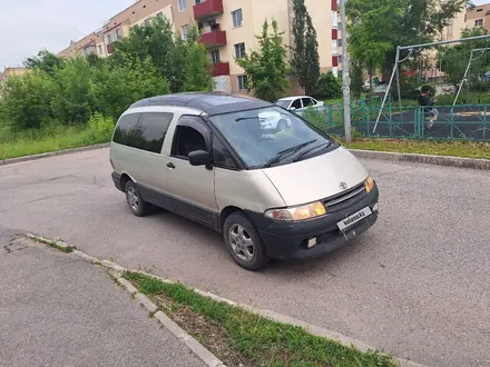 Toyota Estima Lucida 1995 года за 700 000 тг. в Алматы