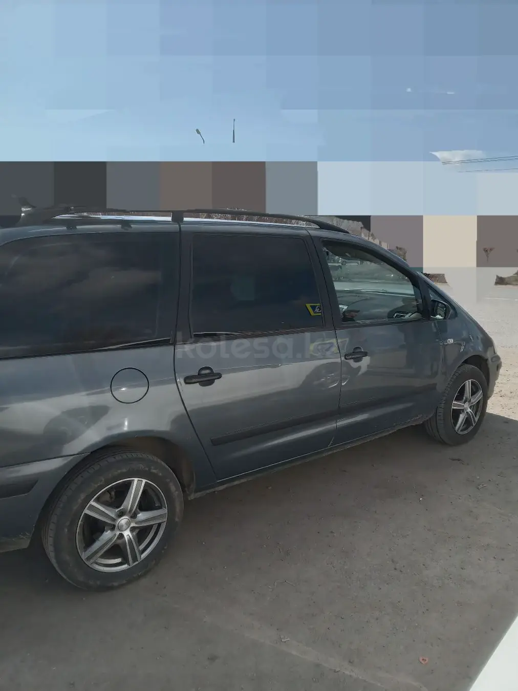 Продажа Volkswagen Sharan 2002 года в Уральске - №174602982: цена ...