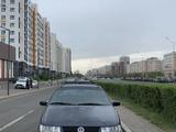 Volkswagen Passat 1994 года за 1 600 000 тг. в Астана – фото 2