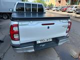 Крышка трехсекционная на Toyota Hiluxүшін335 000 тг. в Уральск
