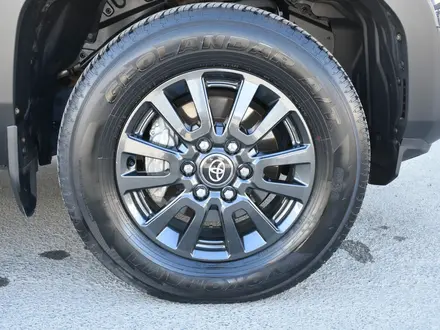 Toyota Land Cruiser Prado 2024 года за 27 500 000 тг. в Атырау – фото 19