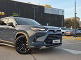 Toyota Grand Highlander 2023 года за 30 000 000 тг. в Семей
