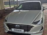 Hyundai Sonata 2021 года за 12 000 000 тг. в Алматы – фото 4