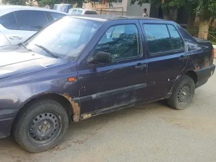 Volkswagen Vento 1992 года за 400 000 тг. в Костанай – фото 2