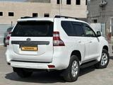 Toyota Land Cruiser Prado 2015 года за 17 200 000 тг. в Актобе – фото 3