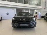Toyota Camry Luxe 2025 года за 25 690 000 тг. в Астана