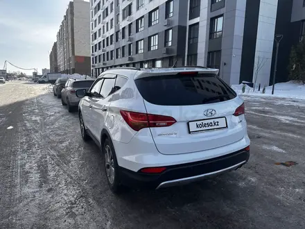 Hyundai Santa Fe 2014 года за 8 900 000 тг. в Астана – фото 17