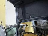 Крышка багажника (без фонарей) chevrolet cruz за 100 000 тг. в Усть-Каменогорск – фото 3