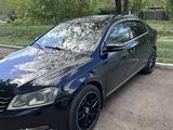 Volkswagen Passat 2012 года за 5 000 000 тг. в Астана