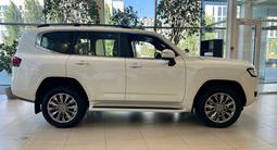 Toyota Land Cruiser Luxe 2026 года за 66 920 000 тг. в Астана – фото 3