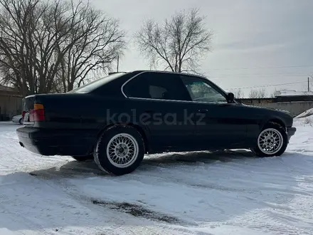 BMW 525 1988 года за 900 000 тг. в Конаев (Капшагай) – фото 4