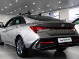 Hyundai Elantra Comfort 2025 годаfor12 990 000 тг. в Астана – фото 3