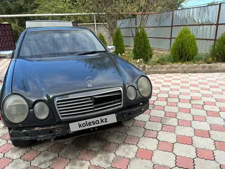 Mercedes-Benz E 230 1996 года за 1 700 000 тг. в Каскелен