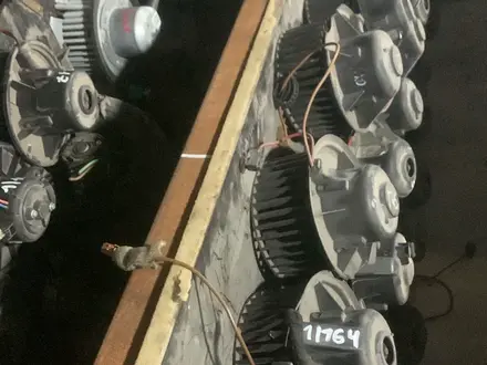 Моторчик печки на Ауди за 15 000 тг. в Караганда