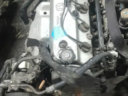 Двигатель Хонда Одиссей F20 за 400 000 тг. в Атырау – фото 4
