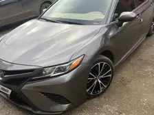 Toyota Camry, 2018