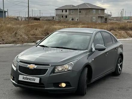 Chevrolet Cruze 2011 года за 4 200 000 тг. в Караганда – фото 4