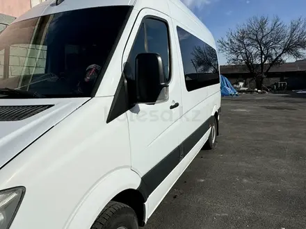 Mercedes-Benz Sprinter 2006 года за 9 500 000 тг. в Алматы – фото 2