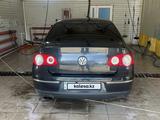 Volkswagen Passat 2008 года за 2 300 000 тг. в Сатпаев – фото 5