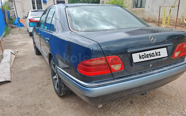 Mercedes-Benz E 230 1995 годаүшін1 800 000 тг. в Алматы