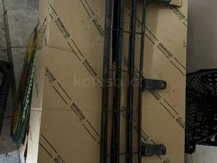 Нижняя решетка переднего бампера за 50 000 тг. в Караганда – фото 2
