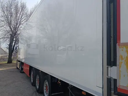 Volvo  FH 2013 года за 45 500 000 тг. в Алматы – фото 22