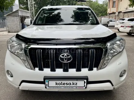 Toyota Land Cruiser Prado 2014 года за 17 300 000 тг. в Алматы – фото 3