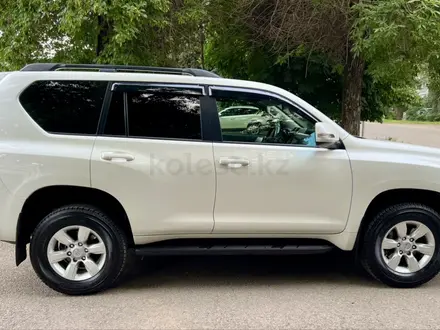 Toyota Land Cruiser Prado 2014 года за 17 300 000 тг. в Алматы – фото 8