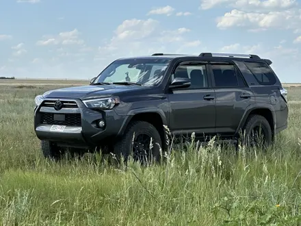 Toyota 4Runner 2020 года за 29 000 000 тг. в Актау – фото 2