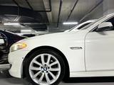 BMW 5 серия 2013 годаүшін7 500 000 тг. в Тараз – фото 3