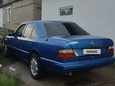 Mercedes-Benz E 260 1990 года за 1 000 000 тг. в Ерейментау – фото 2