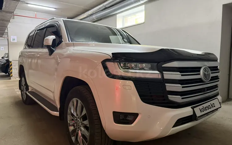 Toyota Land Cruiser 2024 годаүшін67 000 000 тг. в Караганда